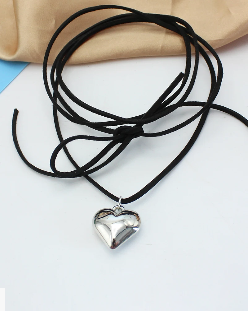 Collier cordon coeur
