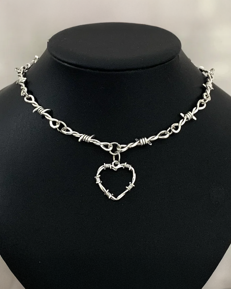 Collier barbelé