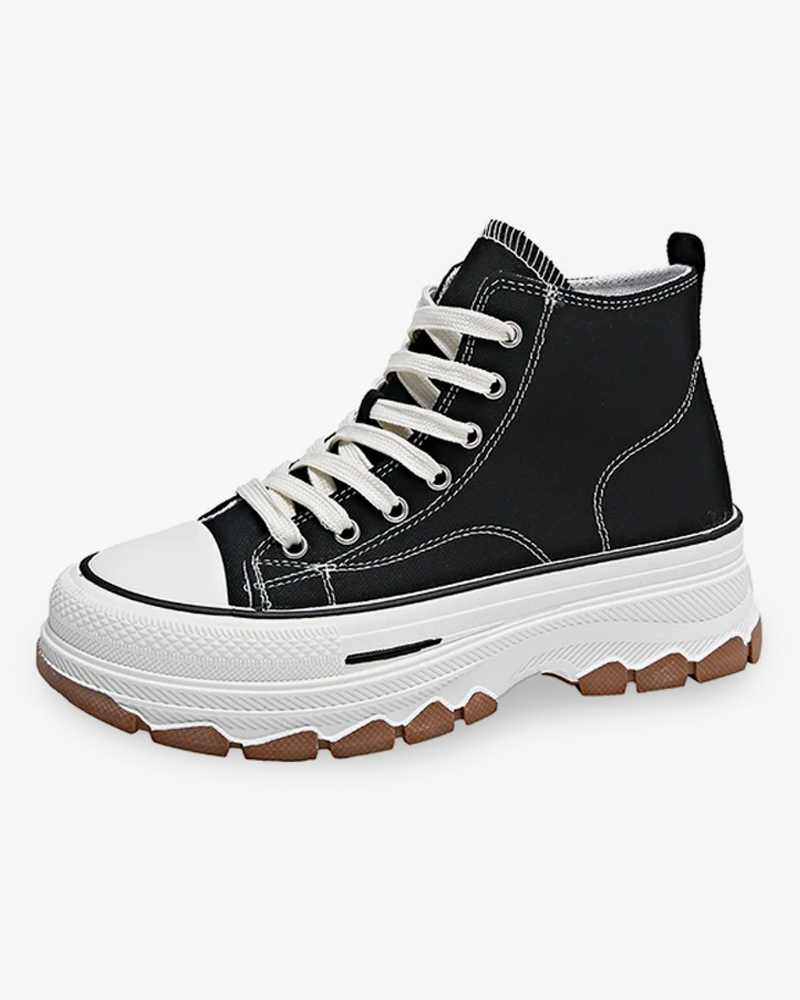 Chaussures en toile noires et blanches