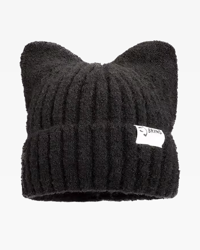 Bonnet avec des oreilles de chat
