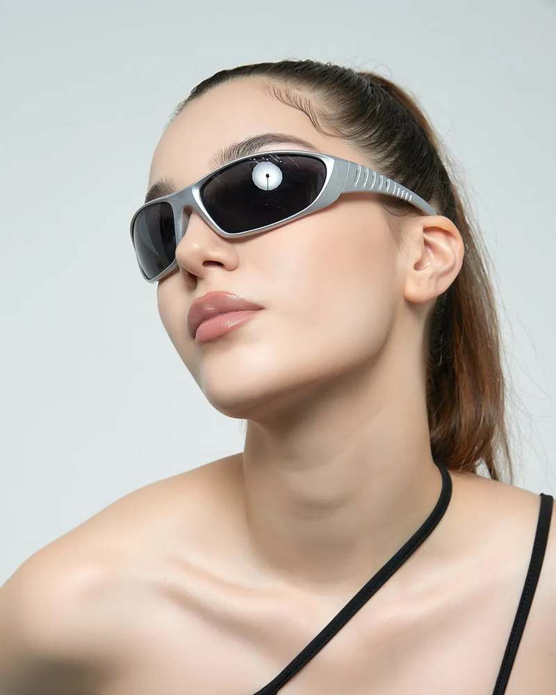 Lunettes De Soleil Enveloppantes Y2K Plug lunettes-de-soleil-enveloppantes-y2k-plug