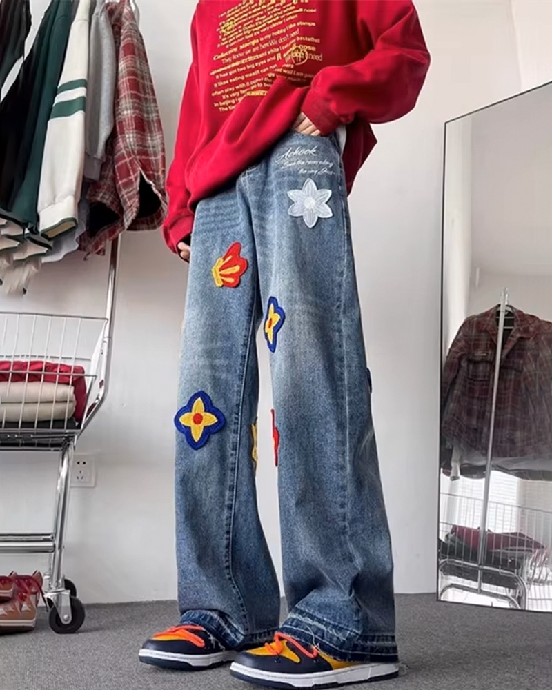 Jean brodé fleur homme