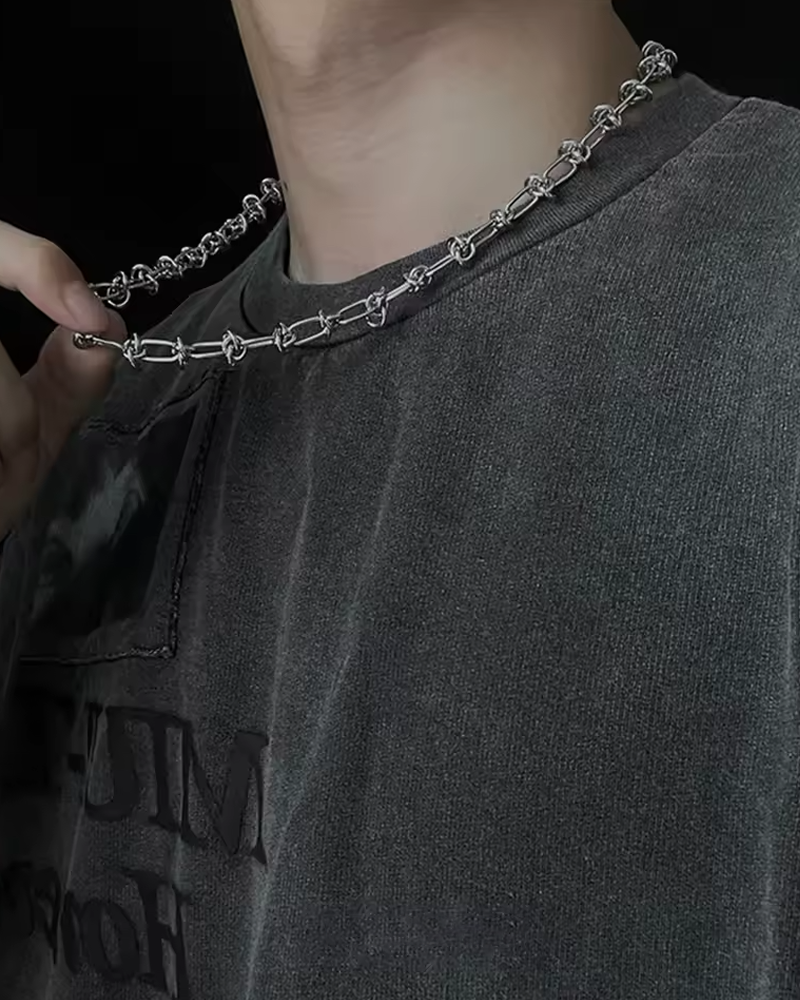 Chaine industrielle homme