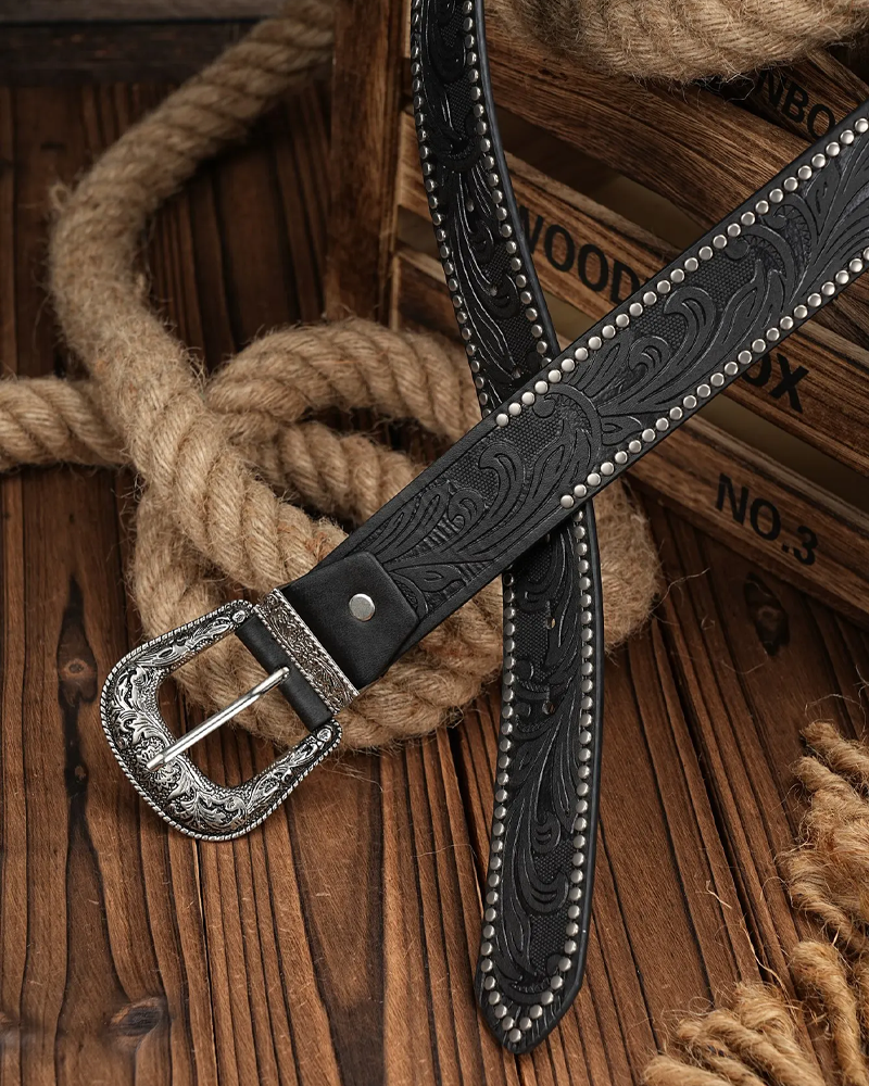 Ceinture western cloutée