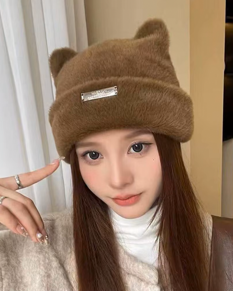 Bonnet a oreille de chat