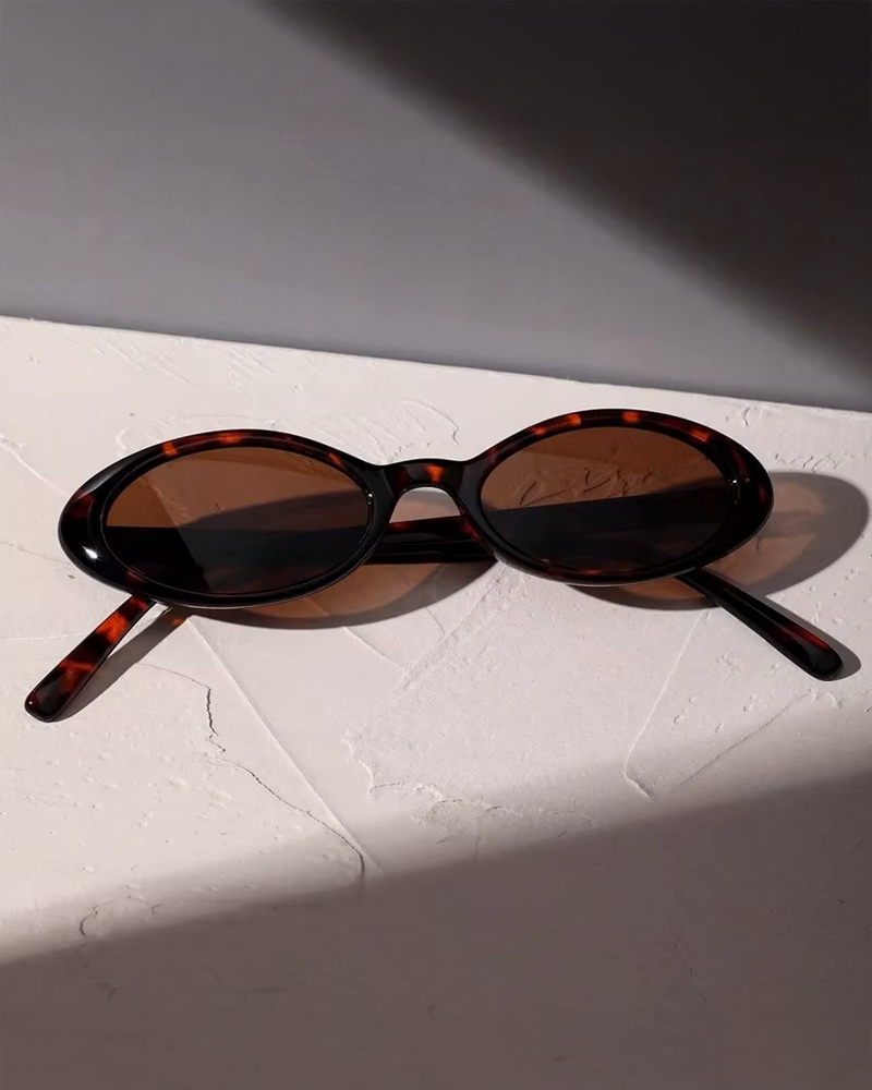 Lunettes de soleil ovales femme