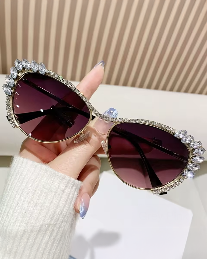 Lunette de soleil avec strass