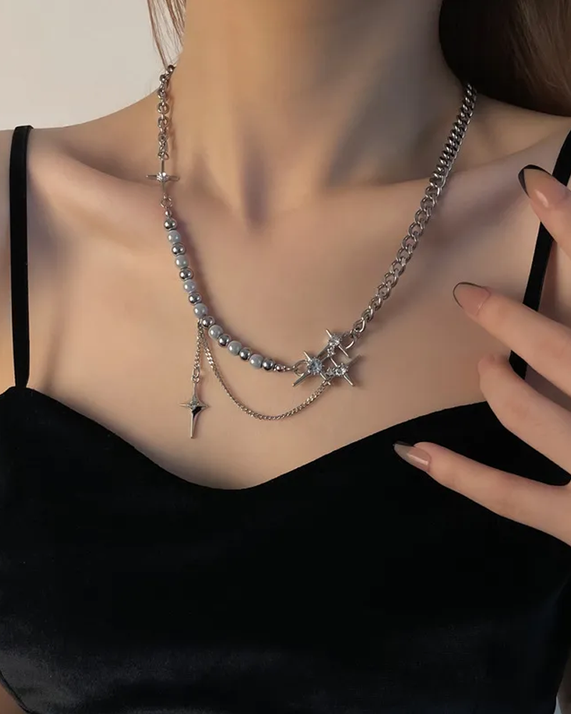 Collier perles et croix