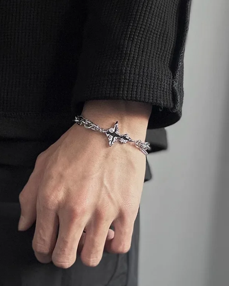 Bracelet croix gothique