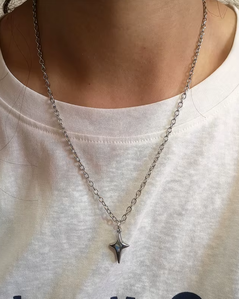 Collier étoile style Y2K