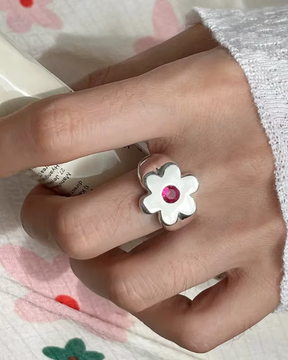 Bague en forme de fleur