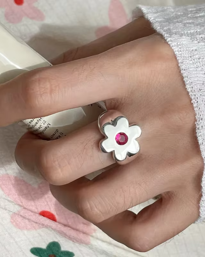Bague en forme de fleur