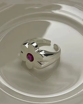 Bague en forme de fleur