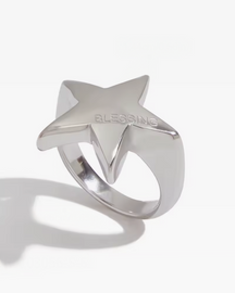 Bague en forme d'étoile