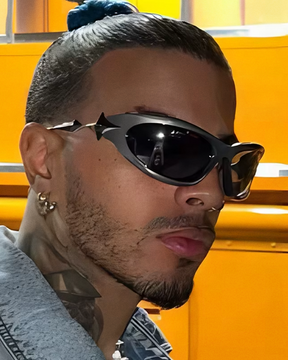 Lunettes de soleil futuristes Y2K