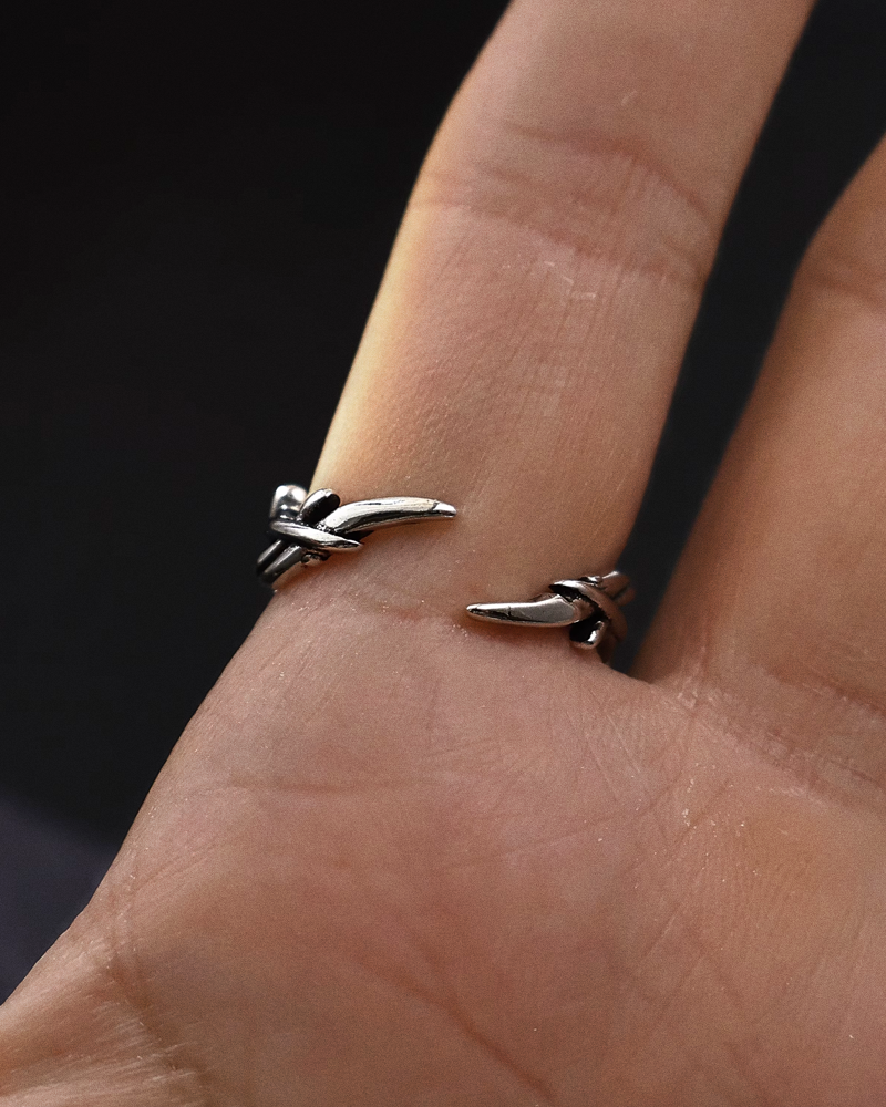 Bague épines